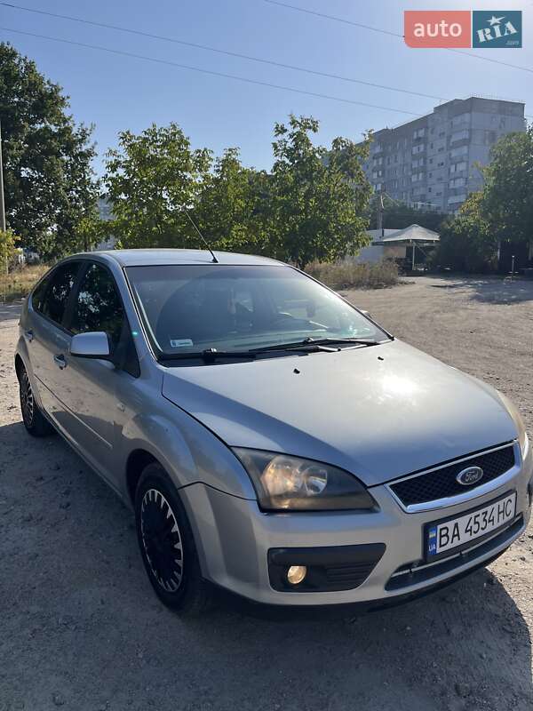 Хэтчбек Ford Focus 2004 в Кропивницком