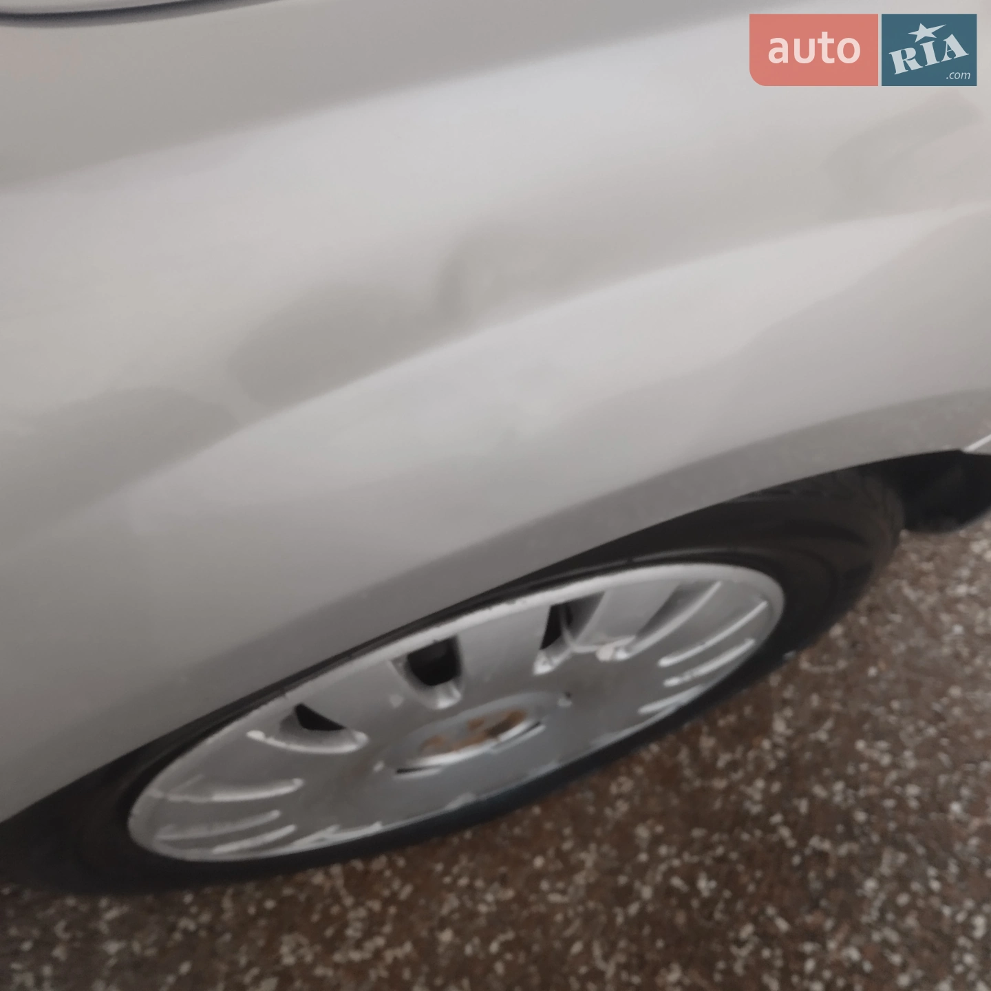 2010 Ford Focus - мініатюра 7