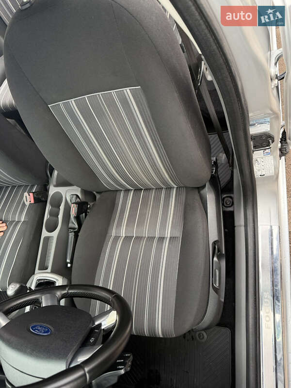 Универсал Ford Focus 2010 в Житомире фото 21 Универсал Ford Focus 2010 в Житомире