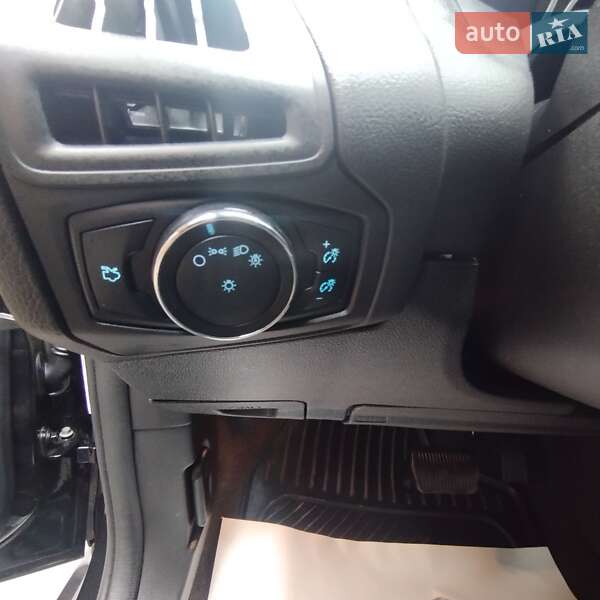 Седан Ford Focus 2014 в Ровно