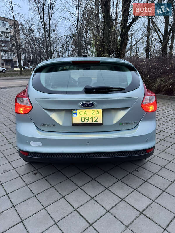 Хэтчбек Ford Focus 2013 в Черкассах фото 6 Хэтчбек Ford Focus 2013 в Черкассах