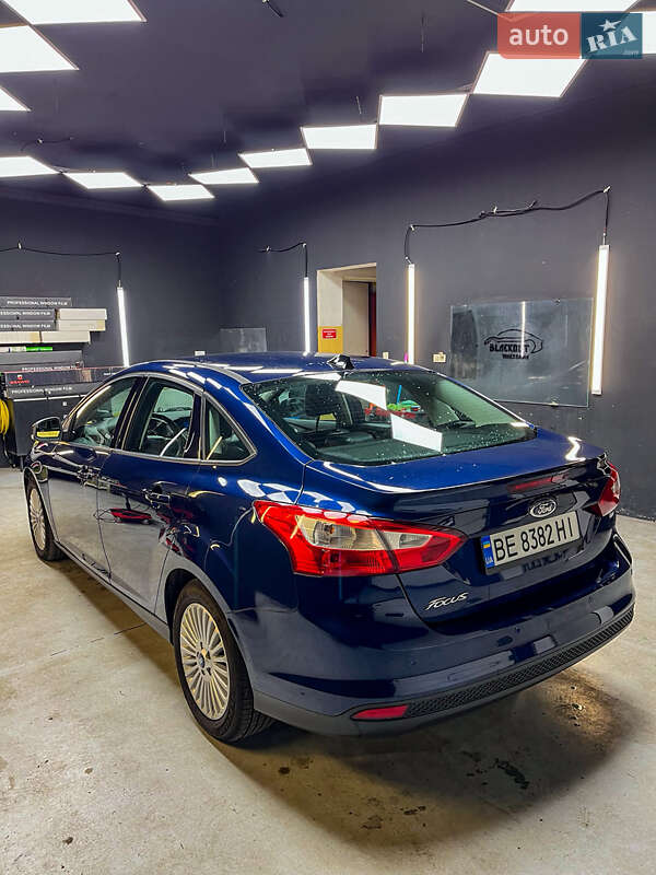 Седан Ford Focus 2011 в Первомайске