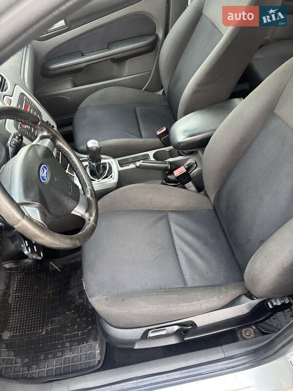 Универсал Ford Focus 2007 в Ивано-Франковске фото 7 Универсал Ford Focus 2007 в Ивано-Франковске