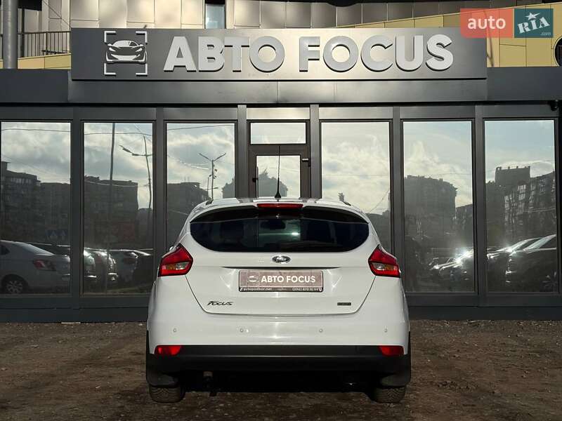 Хэтчбек Ford Focus 2015 в Киеве фото 7 Хэтчбек Ford Focus 2015 в Киеве