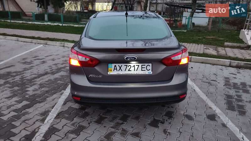 Седан Ford Focus 2011 в Подольске
