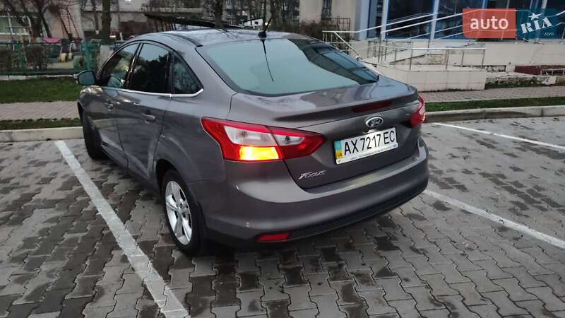 Седан Ford Focus 2011 в Подольске