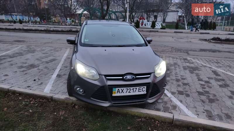 Седан Ford Focus 2011 в Подольске