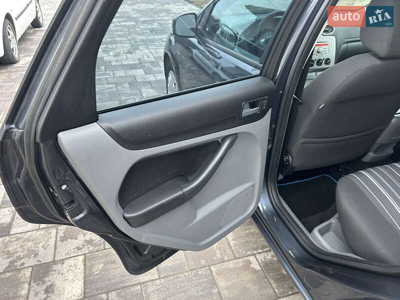 Универсал Ford Focus 2008 в Ровно фото 19 Универсал Ford Focus 2008 в Ровно