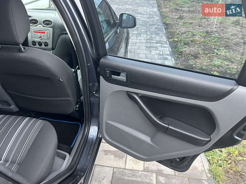 Универсал Ford Focus 2008 в Ровно фото 22 Универсал Ford Focus 2008 в Ровно