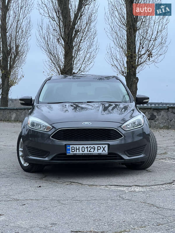 Седан Ford Focus 2014 в Кременчуге