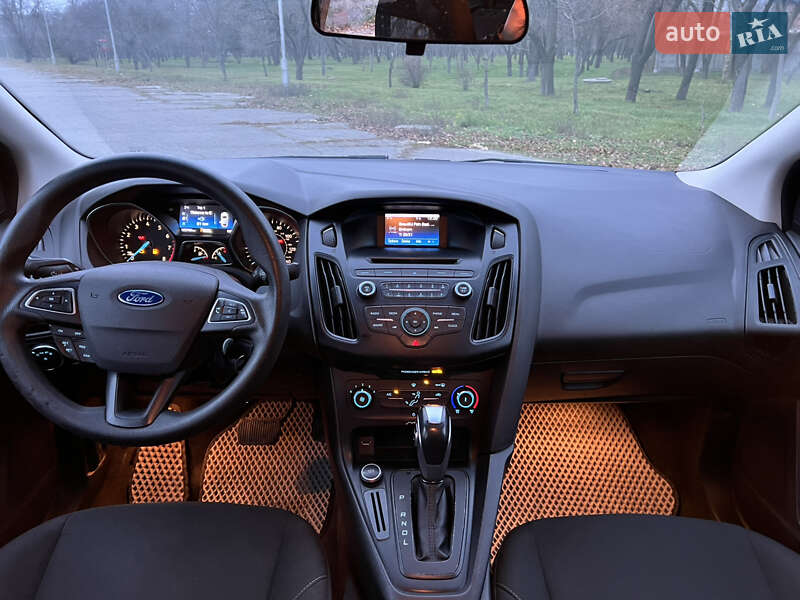 Седан Ford Focus 2014 в Кременчуге