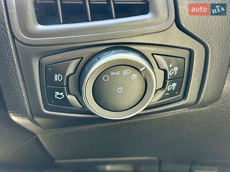 Седан Ford Focus 2015 в Харькове