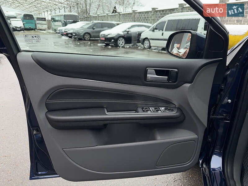 Универсал Ford Focus 2010 в Калуше