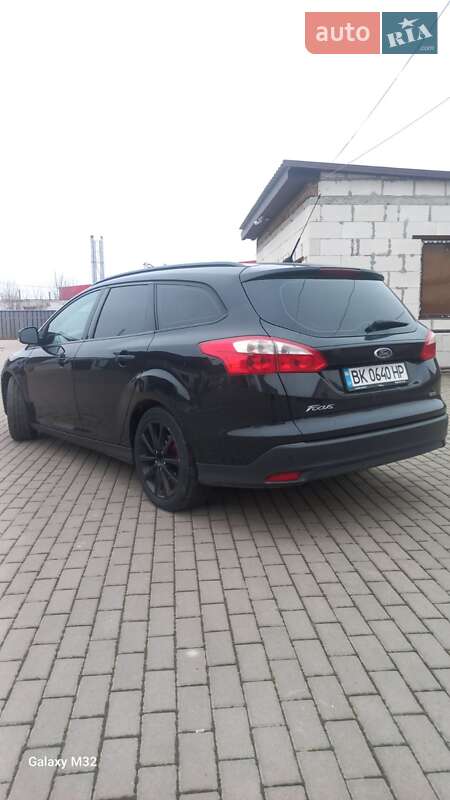 Универсал Ford Focus 2012 в Гоще