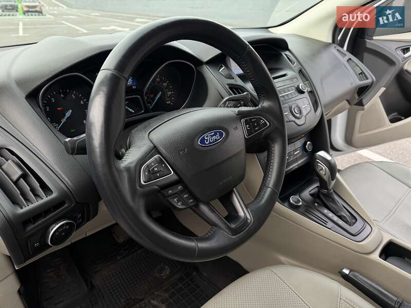 Седан Ford Focus 2015 в Полтаве фото 22 Седан Ford Focus 2015 в Полтаве