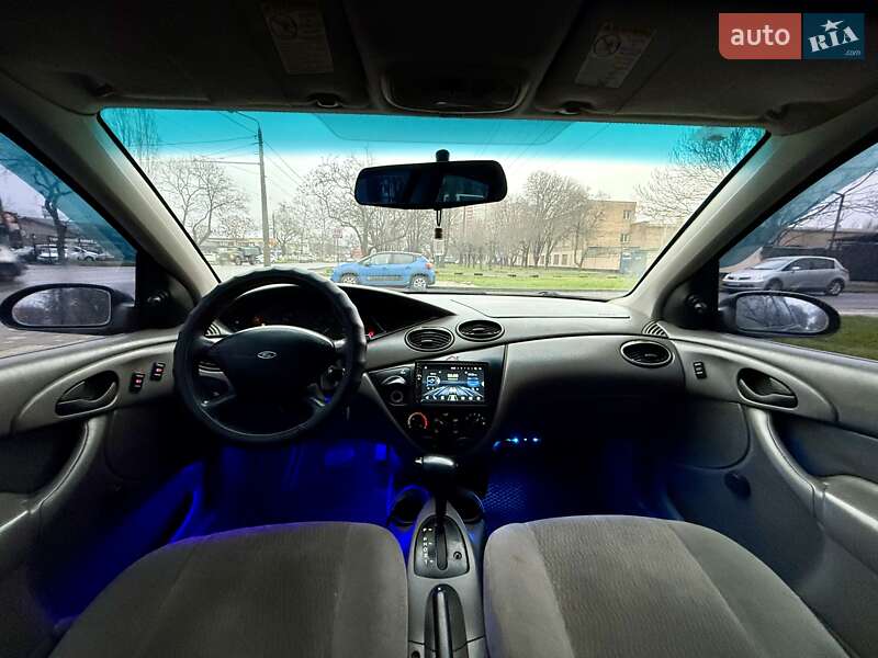 Седан Ford Focus 2001 в Одессе