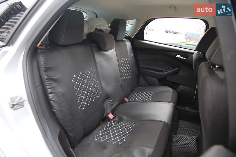 Хэтчбек Ford Focus 2013 в Харькове фото 9 Хэтчбек Ford Focus 2013 в Харькове