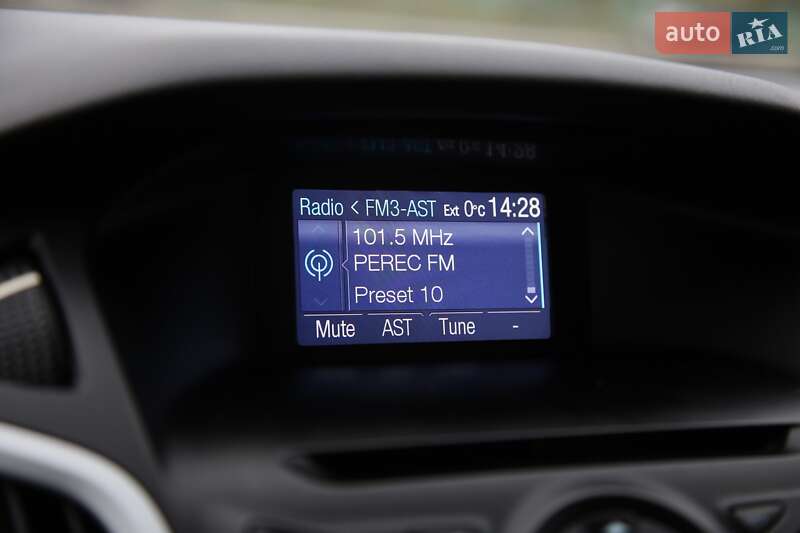 Хэтчбек Ford Focus 2013 в Харькове фото 16 Хэтчбек Ford Focus 2013 в Харькове