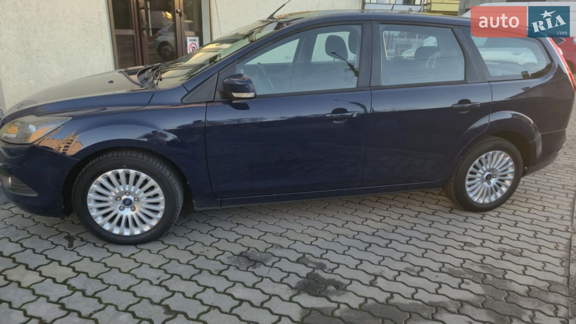 2010 Ford Focus - мініатюра 3