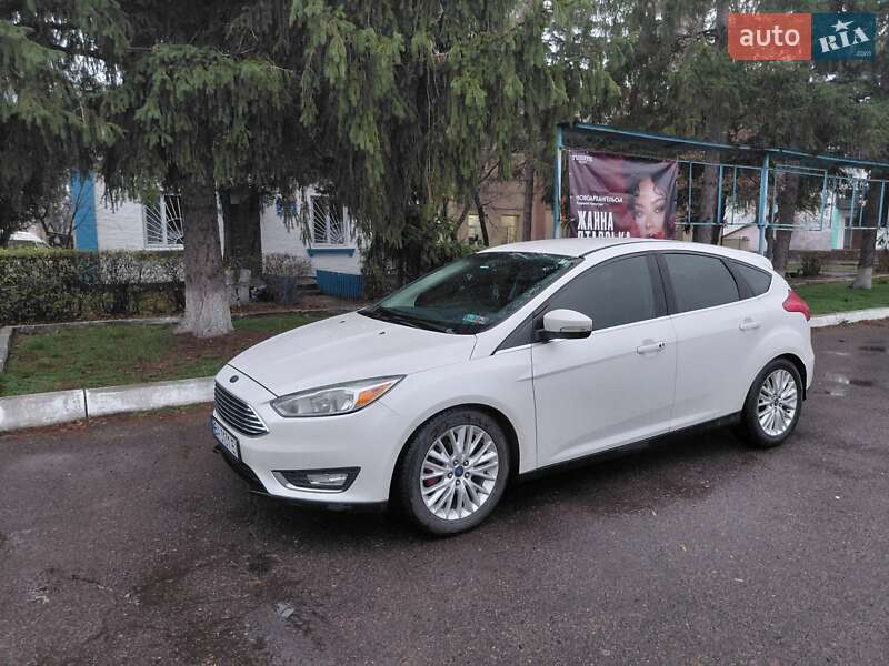 Хэтчбек Ford Focus 2015 в Новоархангельске фото 10 Хэтчбек Ford Focus 2015 в Новоархангельске