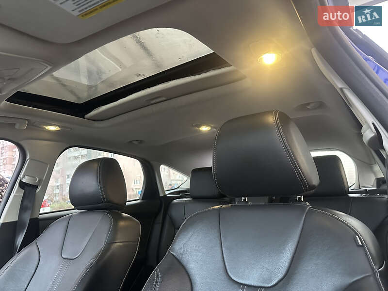 Хэтчбек Ford Focus 2014 в Киеве