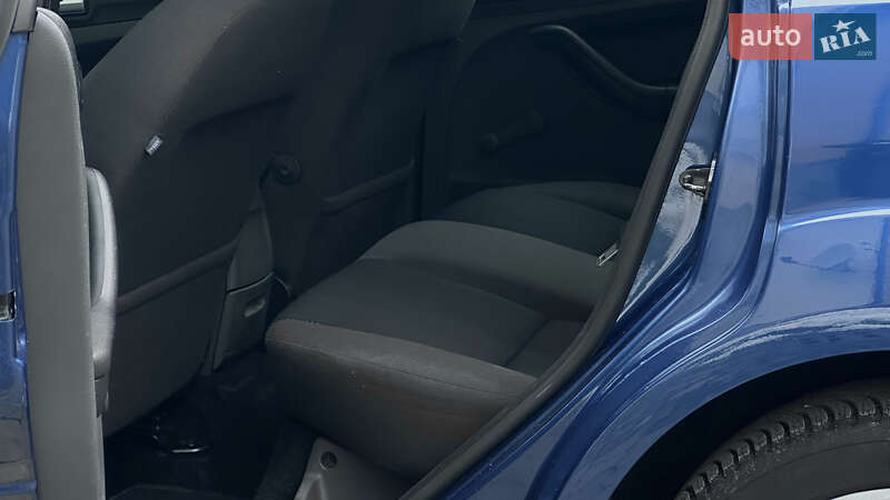 Универсал Ford Focus 2007 в Самборе фото 76 Универсал Ford Focus 2007 в Самборе