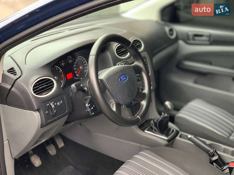 Хэтчбек Ford Focus 2010 в Хмельницком фото 29 Хэтчбек Ford Focus 2010 в Хмельницком