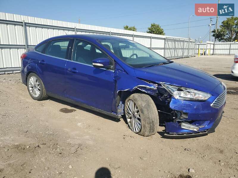 Седан Ford Focus 2015 в Львове