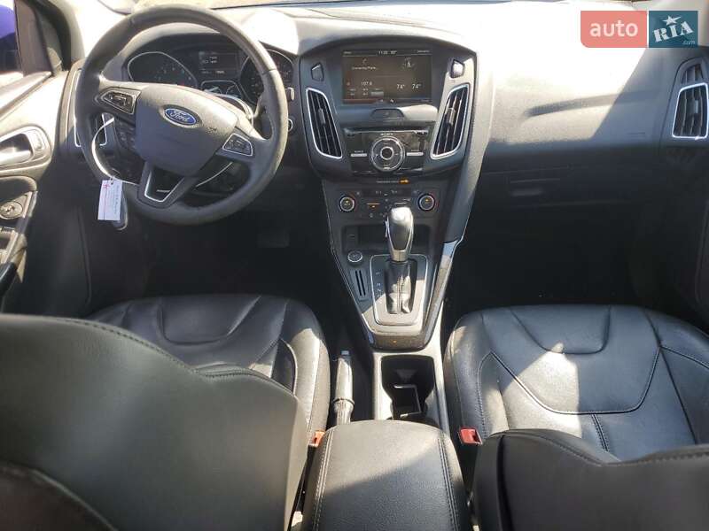 Седан Ford Focus 2015 в Львове