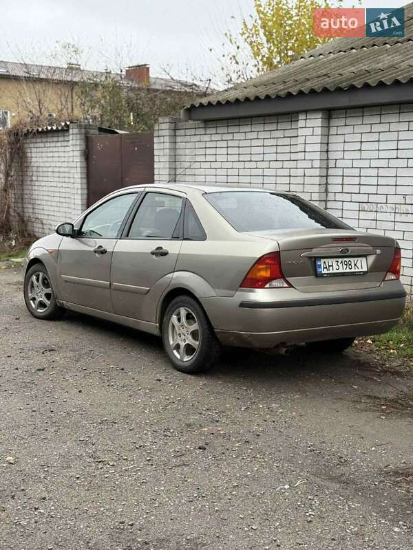 Седан Ford Focus 2003 в Днепре фото 2 Седан Ford Focus 2003 в Днепре