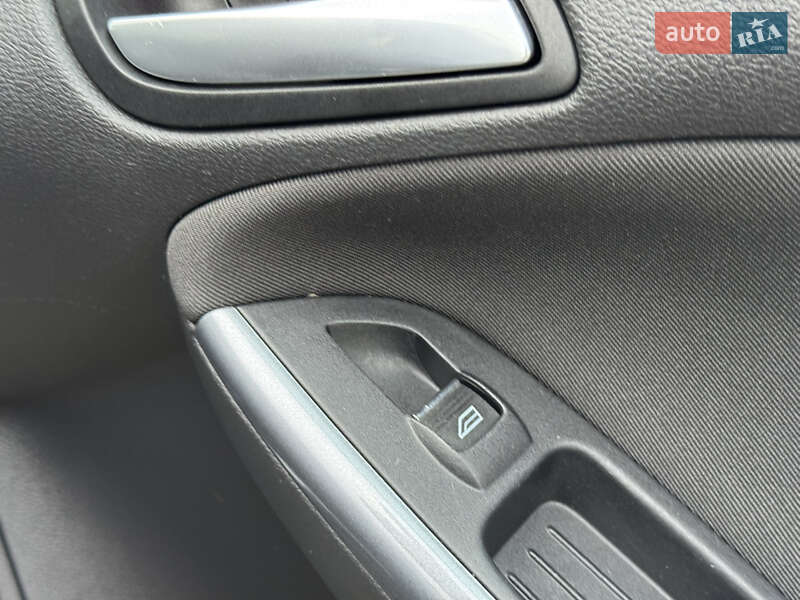 Универсал Ford Focus 2012 в Стрые фото 81 Универсал Ford Focus 2012 в Стрые