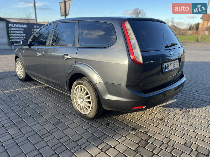 Универсал Ford Focus 2010 в Кривом Роге фото 9 Универсал Ford Focus 2010 в Кривом Роге
