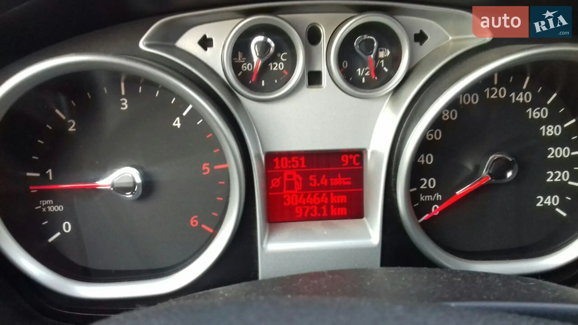2010 Ford Focus - мініатюра 11