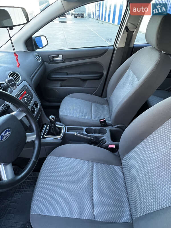 Хэтчбек Ford Focus 2007 в Одессе