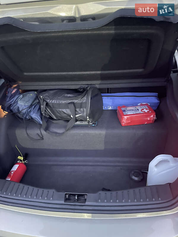 Хэтчбек Ford Focus 2017 в Гатном фото 18 Хэтчбек Ford Focus 2017 в Гатном