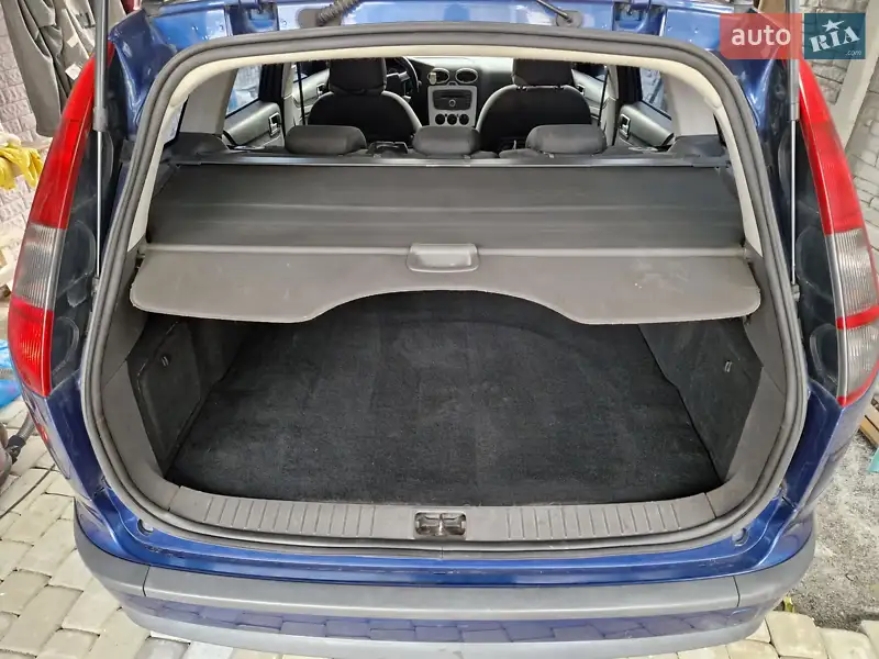 Ford Focus 2007 VIN WF0WXXGCDW7Y55629 фото оголошення 4 з 75