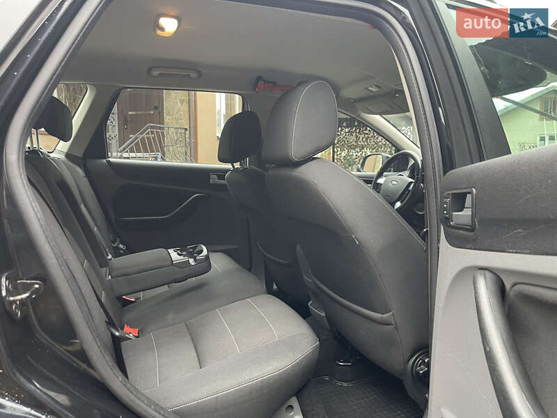 Универсал Ford Focus 2010 в Калуше