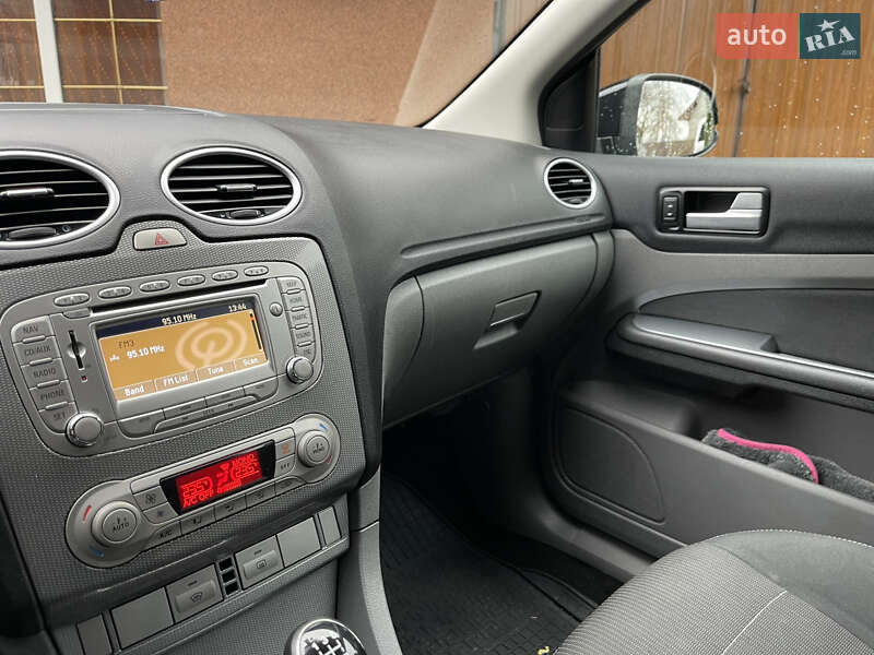 Универсал Ford Focus 2010 в Калуше