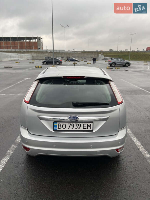 Хэтчбек Ford Focus 2009 в Львове