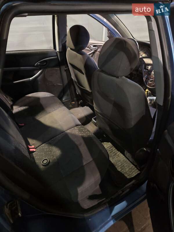 Універсал Ford Focus 2000 в Старокостянтинові