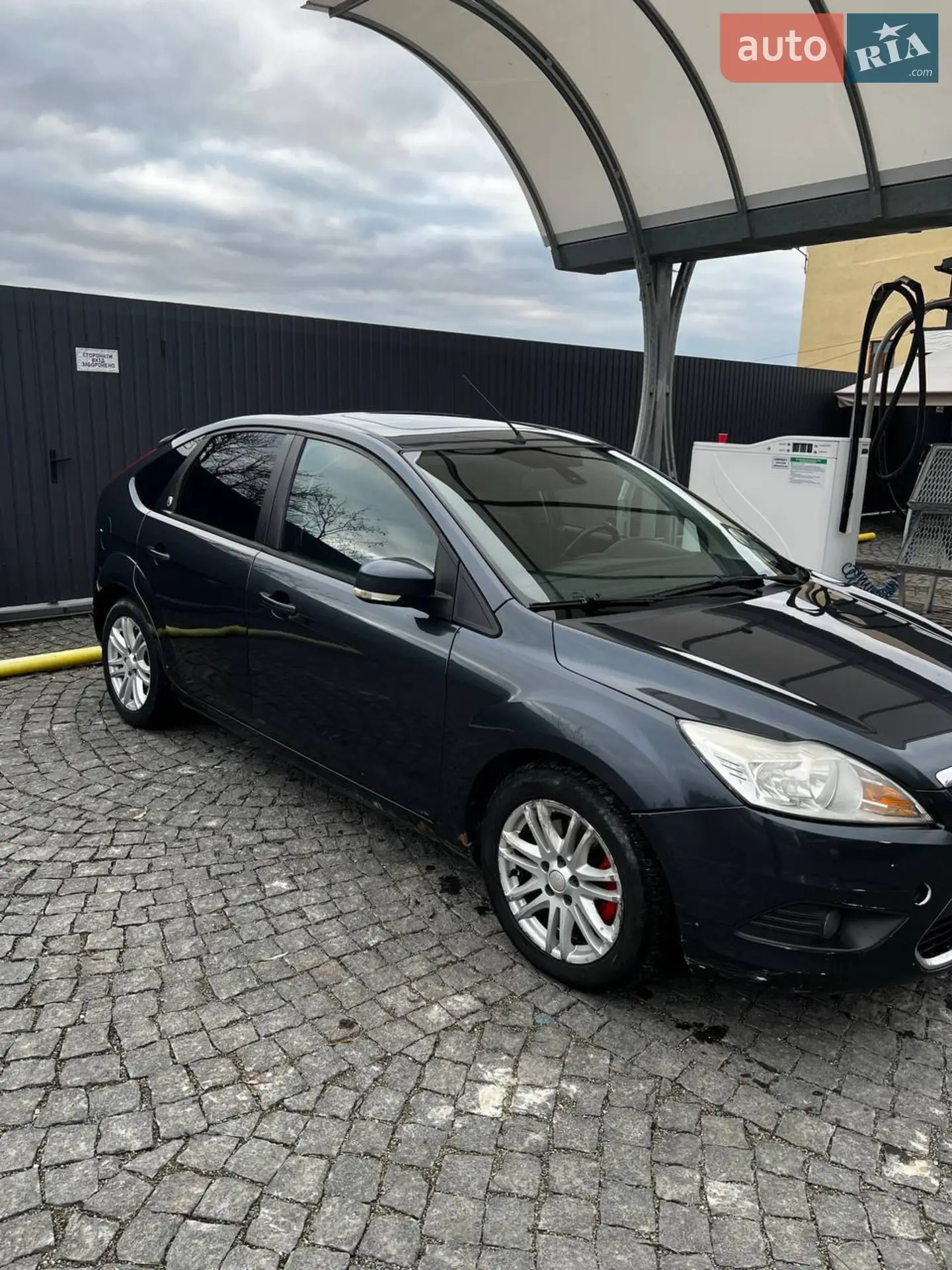 2010 Ford Focus - мініатюра 4