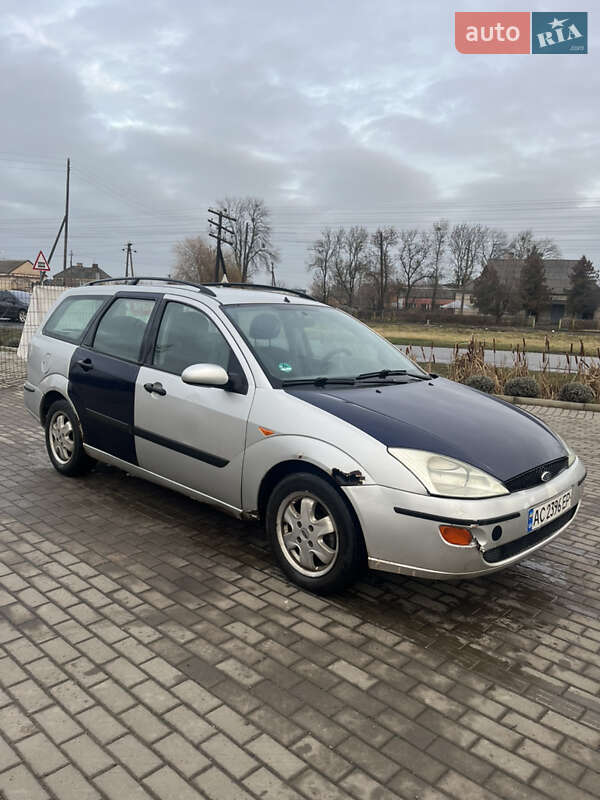 Универсал Ford Focus 2000 в Иваничах