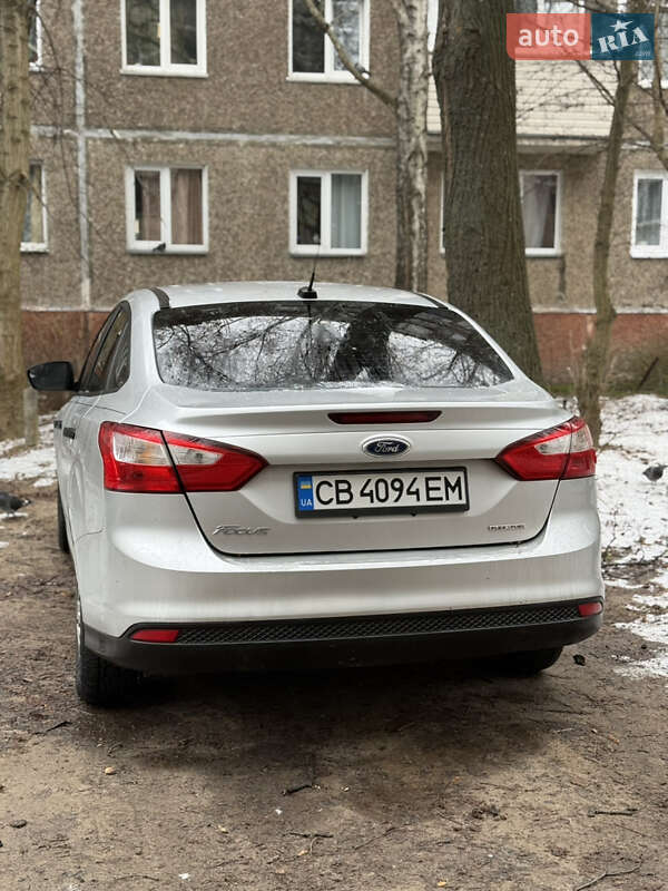 Хетчбек Ford Focus 2014 в Чернігові