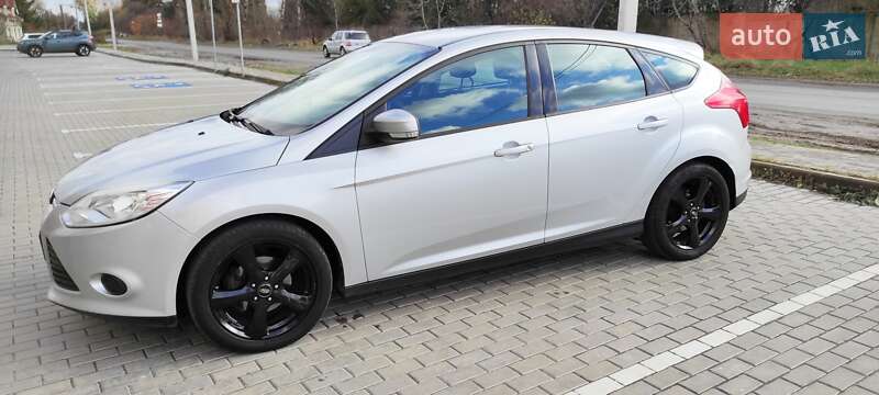 Ford Focus 2011 Ford Focus 2011