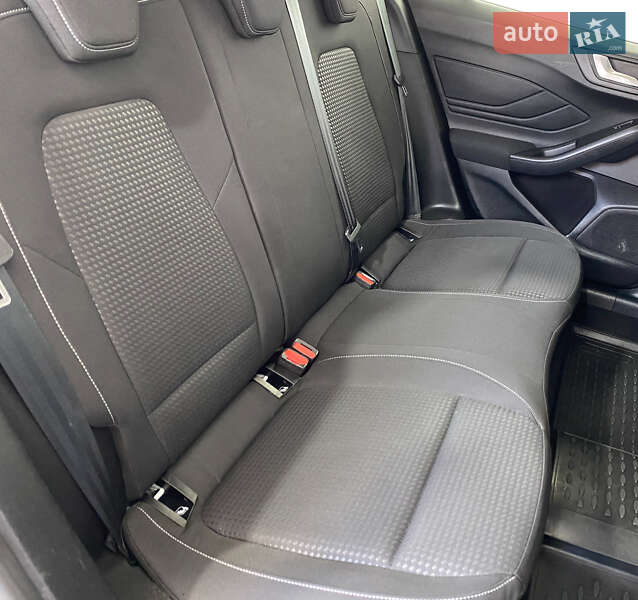 Универсал Ford Focus 2020 в Львове фото 24 Универсал Ford Focus 2020 в Львове