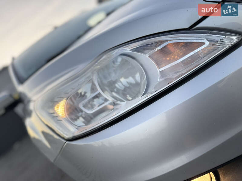 Универсал Ford Focus 2008 в Нововолынске