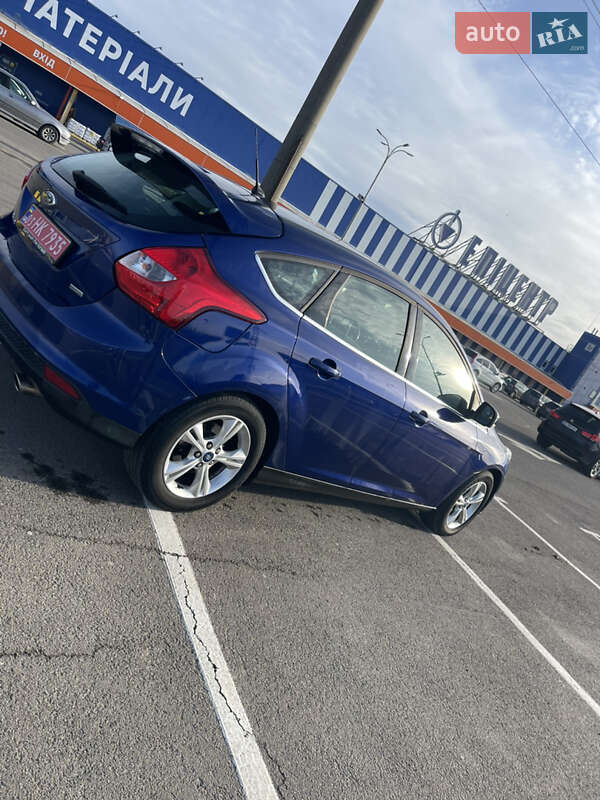 Хэтчбек Ford Focus 2014 в Луцке фото 2 Хэтчбек Ford Focus 2014 в Луцке
