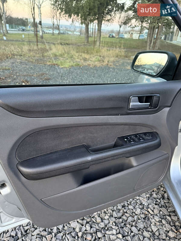 Универсал Ford Focus 2005 в Луцке фото 26 Универсал Ford Focus 2005 в Луцке
