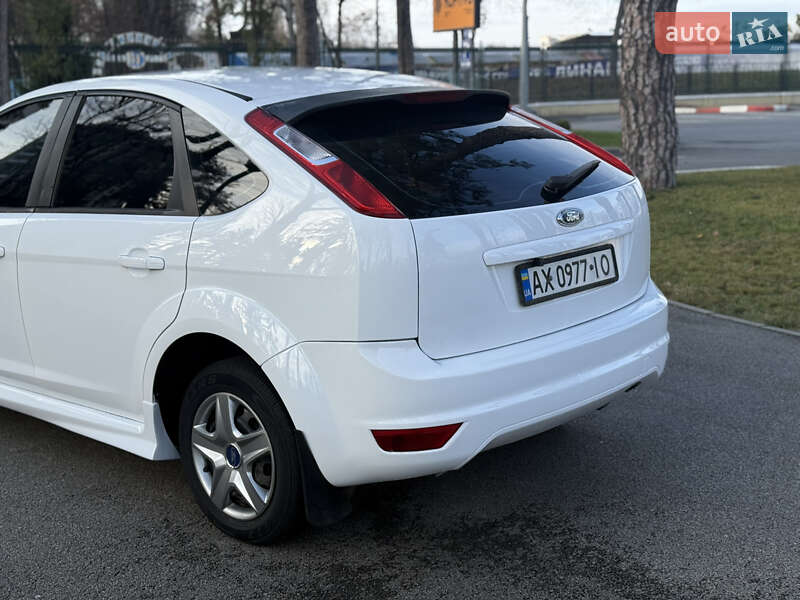 Хэтчбек Ford Focus 2011 в Харькове