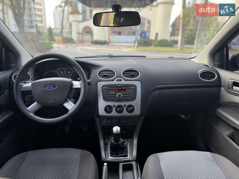 Хэтчбек Ford Focus 2011 в Харькове